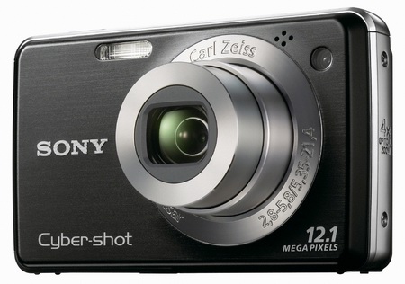 Sony uvedlo nové kompakty Cyber-shot W210, W220 a S950