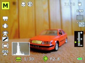 BenQ G1: levný kompakt pro hračičky?