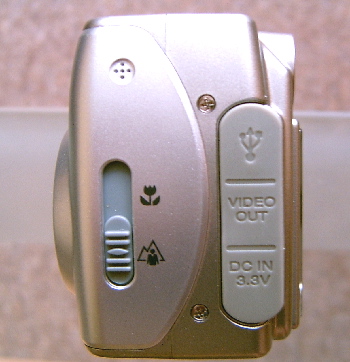 Samsung Digimax 301: třímegapixel s jednoduchou optikou