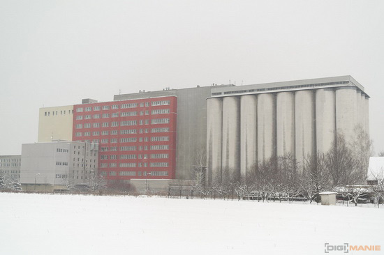 Samsung NX1000: sněhobílý bezdrát