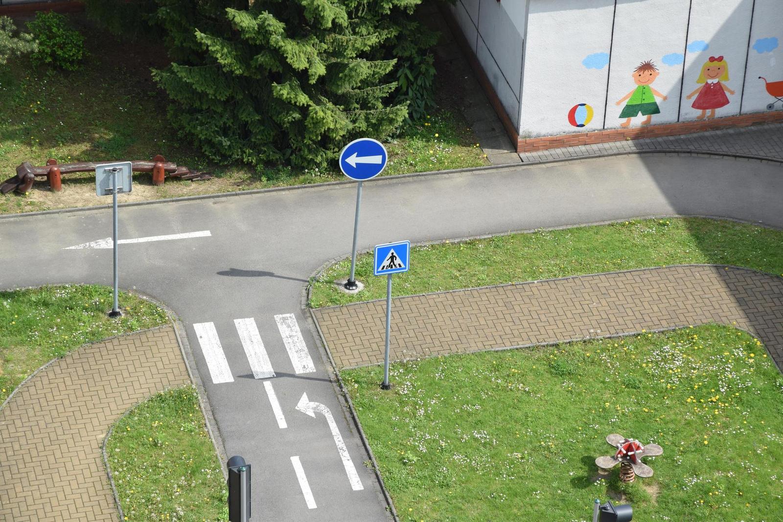 Nikon AF-S DX NIKKOR 16-85mm f/3.5-5.6G ED VR