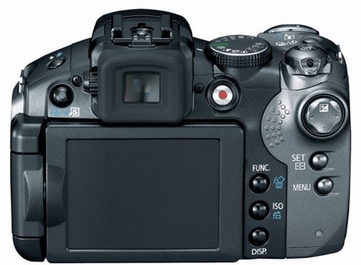 Canon PowerShot S5 IS: rychlostí vyniká