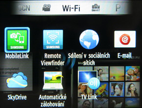 Samsung NX1000: sněhobílý bezdrát