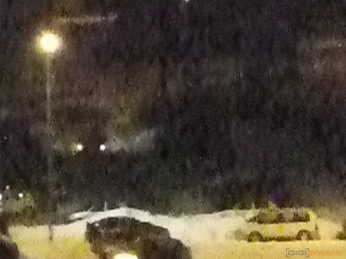 Fujifilm FinePix F300EXR: klame tělem