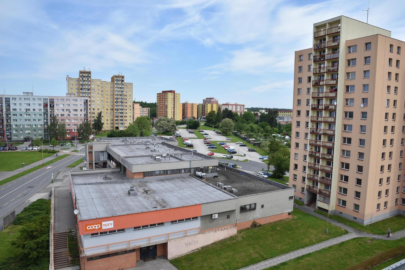 Tamron 16-300mm f/3.5-6.3 Di II VC PZD Macro