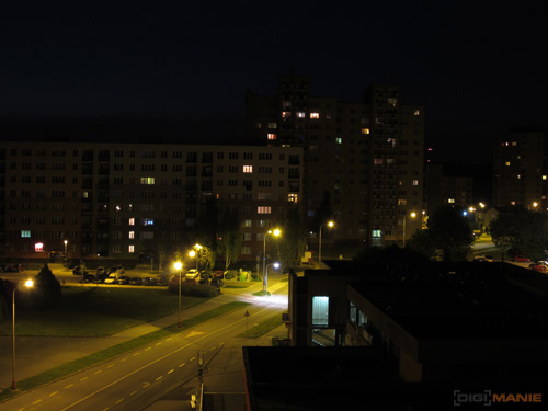 Canon IXUS 220 HS: multifunkční Karkulka