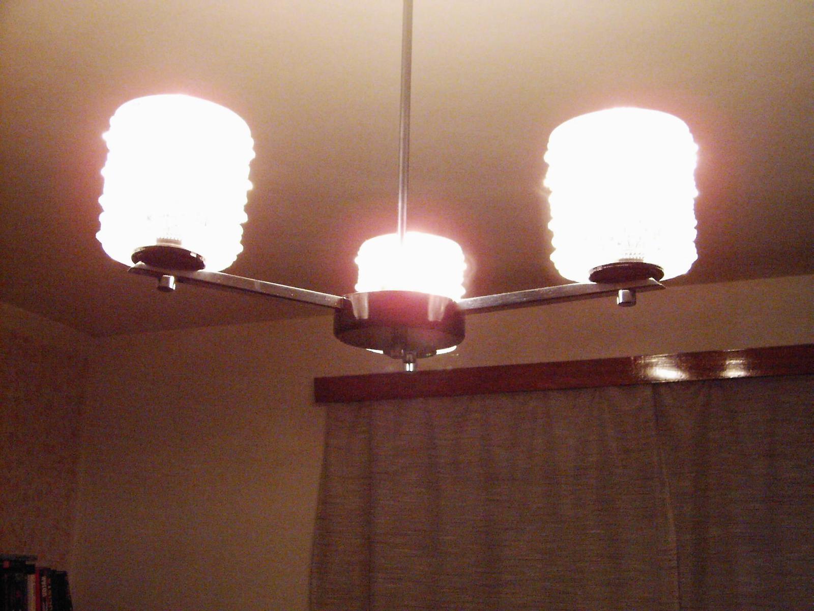 Pentagram Photon 484: Svérázný 4 Mpix ultrazoom