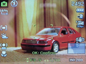 BenQ GH600 a GH700: levné překvapení