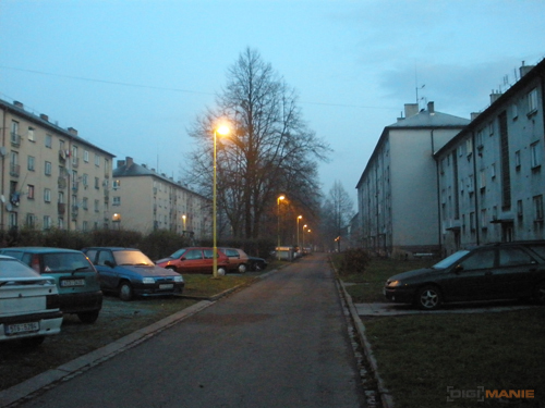 Olympus FE-370: stabilní zoom za hubičku