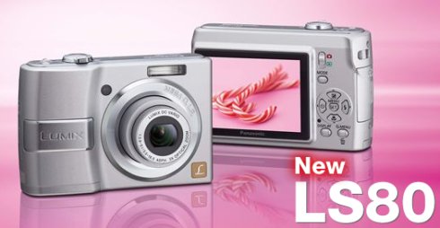 Panasonic Lumix DMC-LS80 nabízí automatickou aktivaci makra