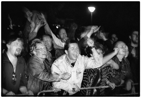 Ejhle člověk 28: V noci je každá kočka černá