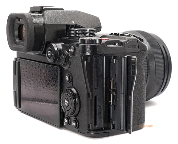 Panasonic Lumix S5 II: nová fáze