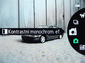 Nikon Coolpix S8200: kapesní mikroskop