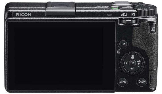 Ricoh GR IIIx dostává 40mm objektiv po přepočtu