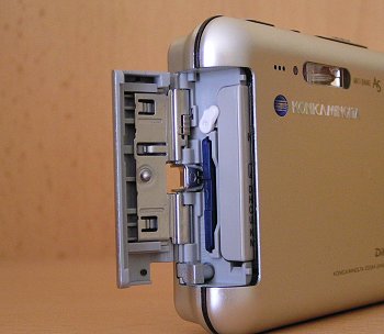 Stabilizovaný osmimegapixelový kapesní krasavec