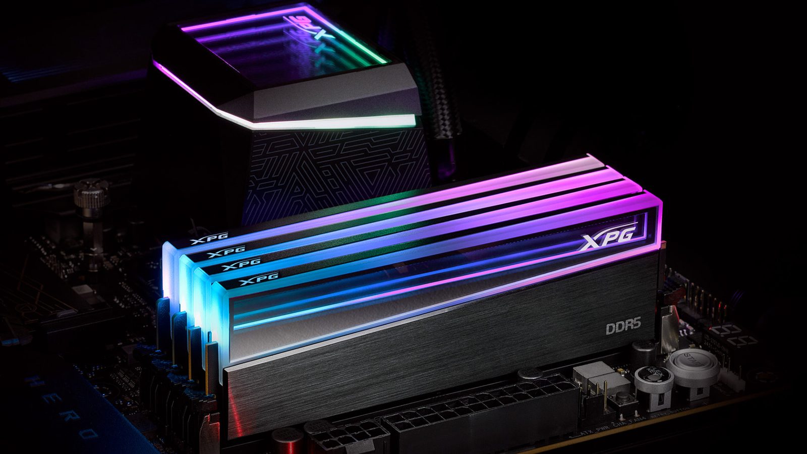 Společnost XPG uvádí na trh Novakey RGB DDR5, první paměť na světě s designem nekonečného zrcadla