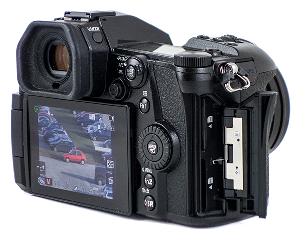 Panasonic Lumix G9: skutečně výborný