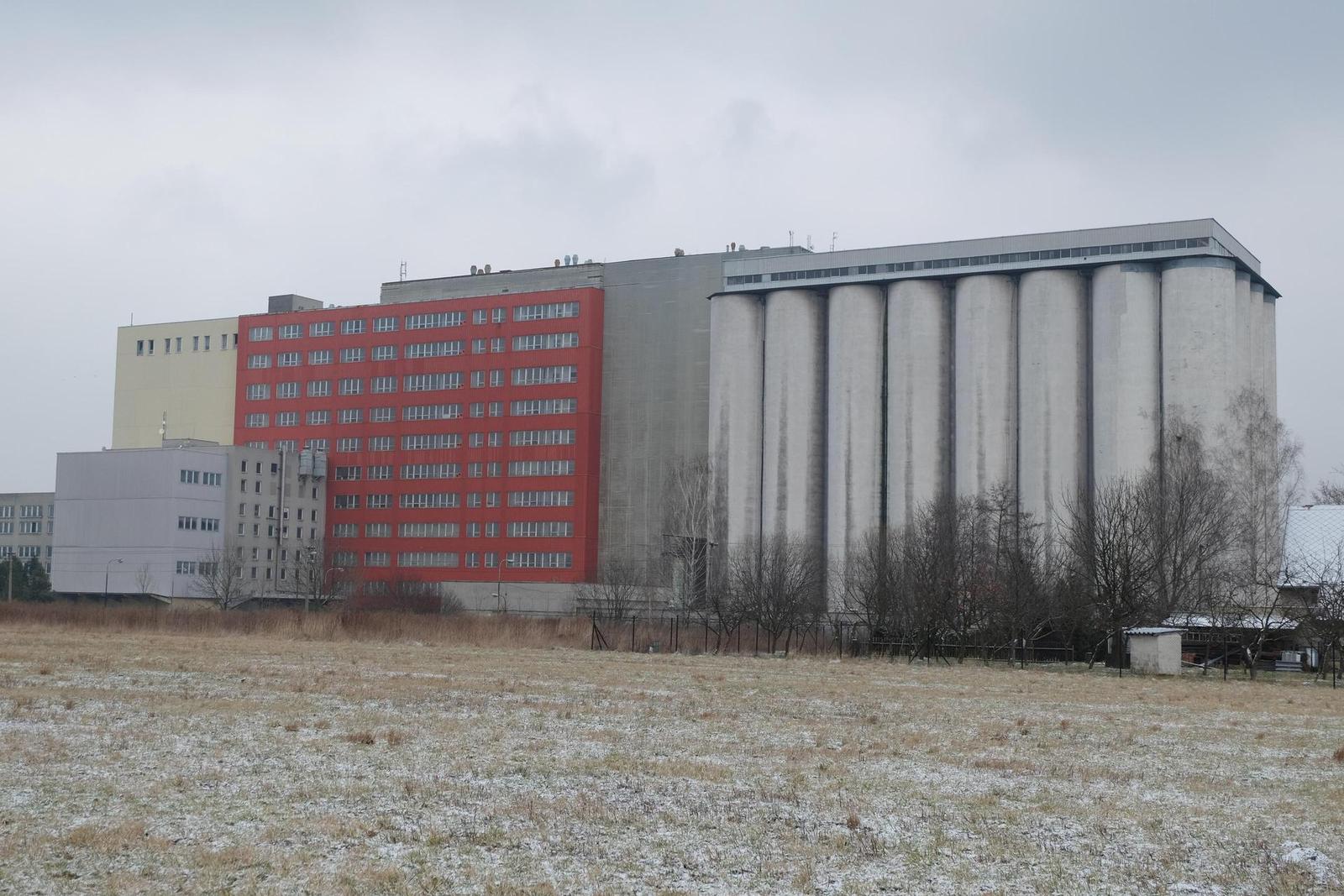 Fujifilm X-M1: našlapaná stylovka