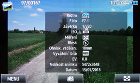 Samsung NX300: spousta kroků vpřed, jeden vzad