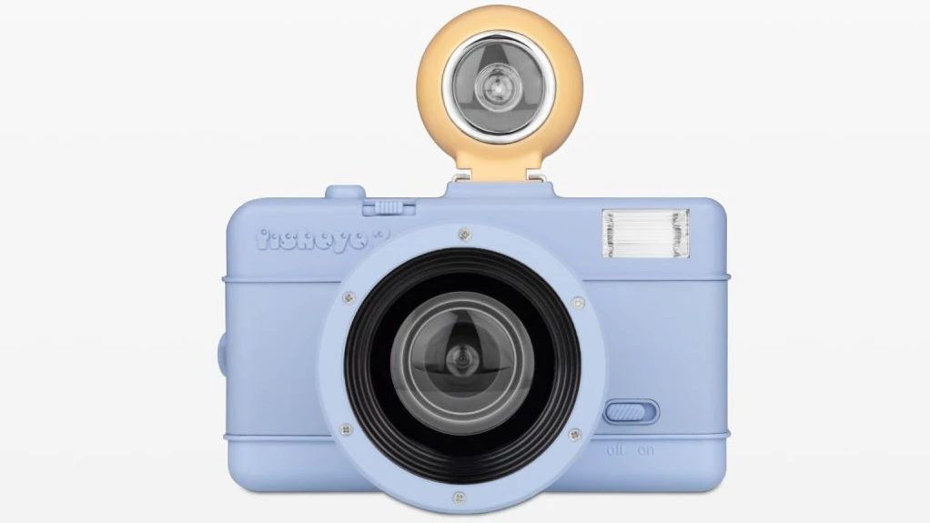 Lomography uvedlo kinofilmový kompakt Fisheye No. 2 La Mer
