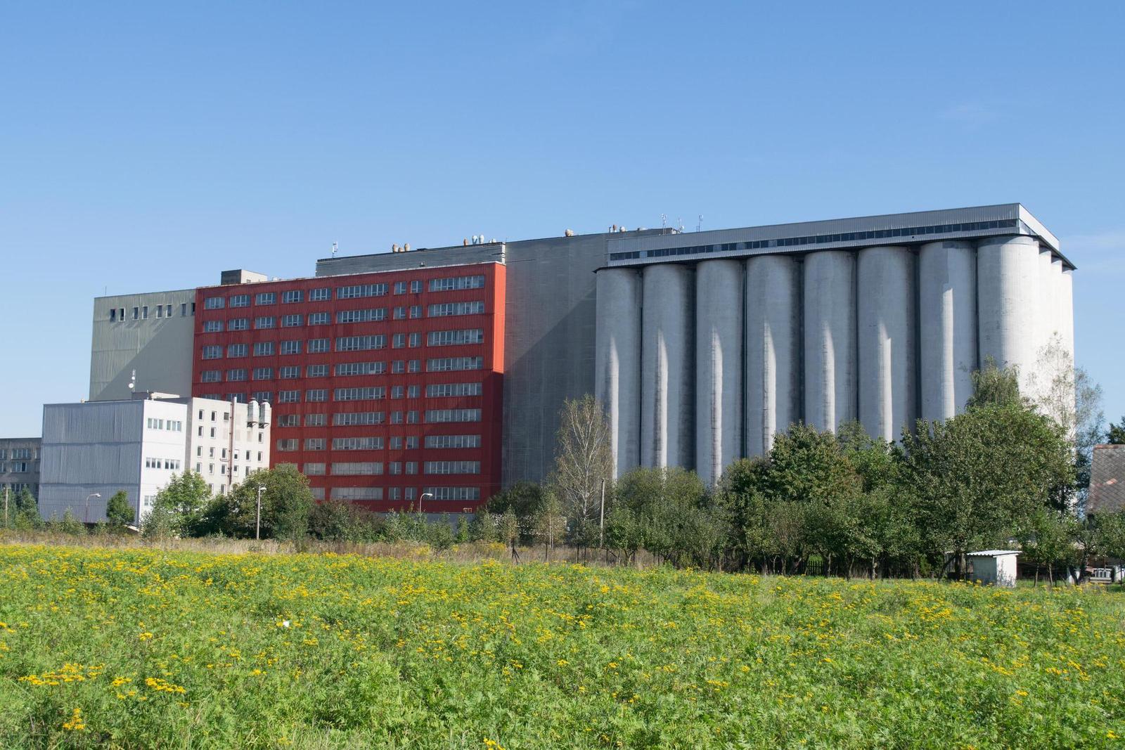 Vyšší rozlišení a hustota pixelů APS-C čipů: k čemu další MPx?