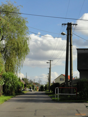 Sony Cyber-shot W350: šikovný prcek