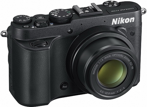 Nikon Coolpix P7700