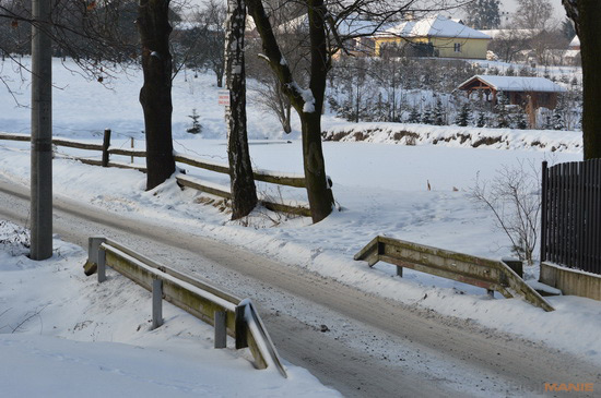 Nikon D3200: poněkud okatý low-end