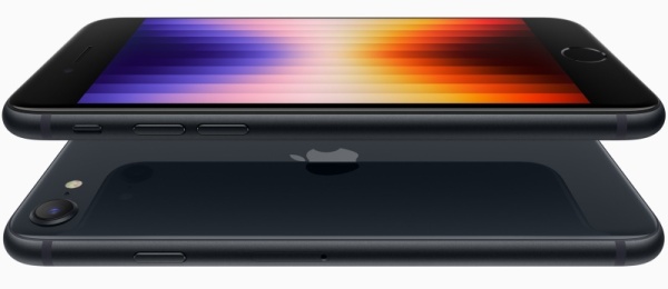 Apple iPhone SE přináší A15 Bionic a lepší výpočetní fotografii