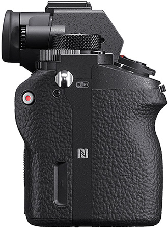 Druhá generace Sony A7S II s 12MPx senzorem