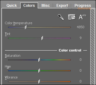 nama5: švýcarský nůž na RAW ze Slovenska