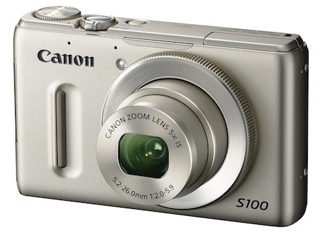 Canon PowerShot S100 s CMOS čipem a světelností F2,0