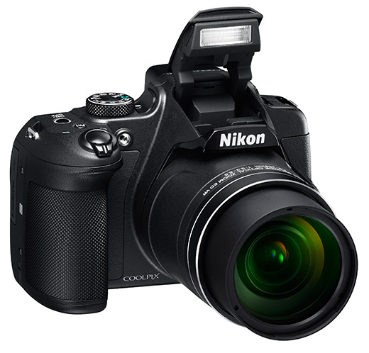 Nikon Coolpix B700 dostal 60× zoom a EVF