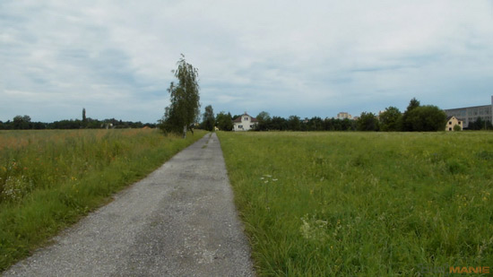 Samsung WB850F: fotící bezdrátová navigace?