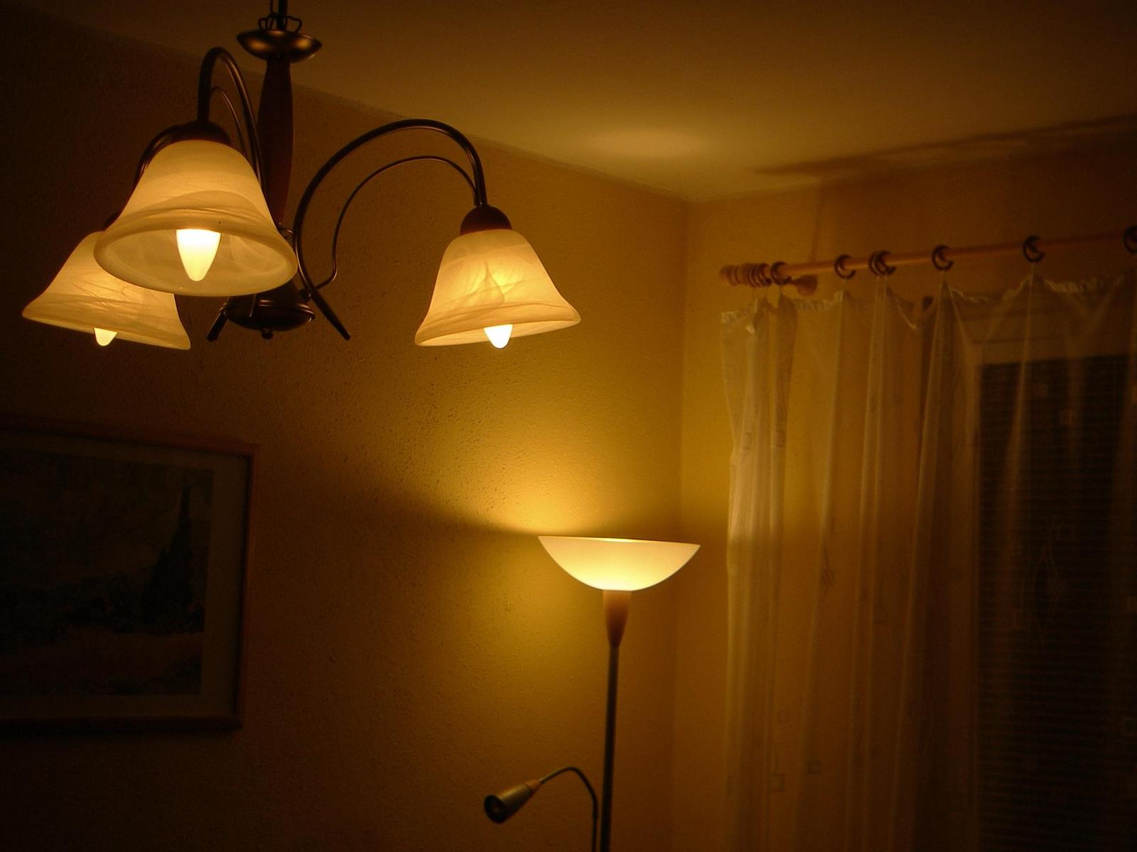 SP-700: Automat s obrovským displejem