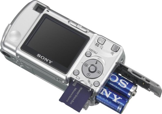 Sony Cyber-shot DSC-S600: Aktivně proti šumu
