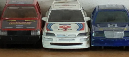 Kompakt nebo smartphone? Co za 4500 Kč fotí lépe?