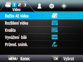 Samsung NX20: za více peněz více muziky