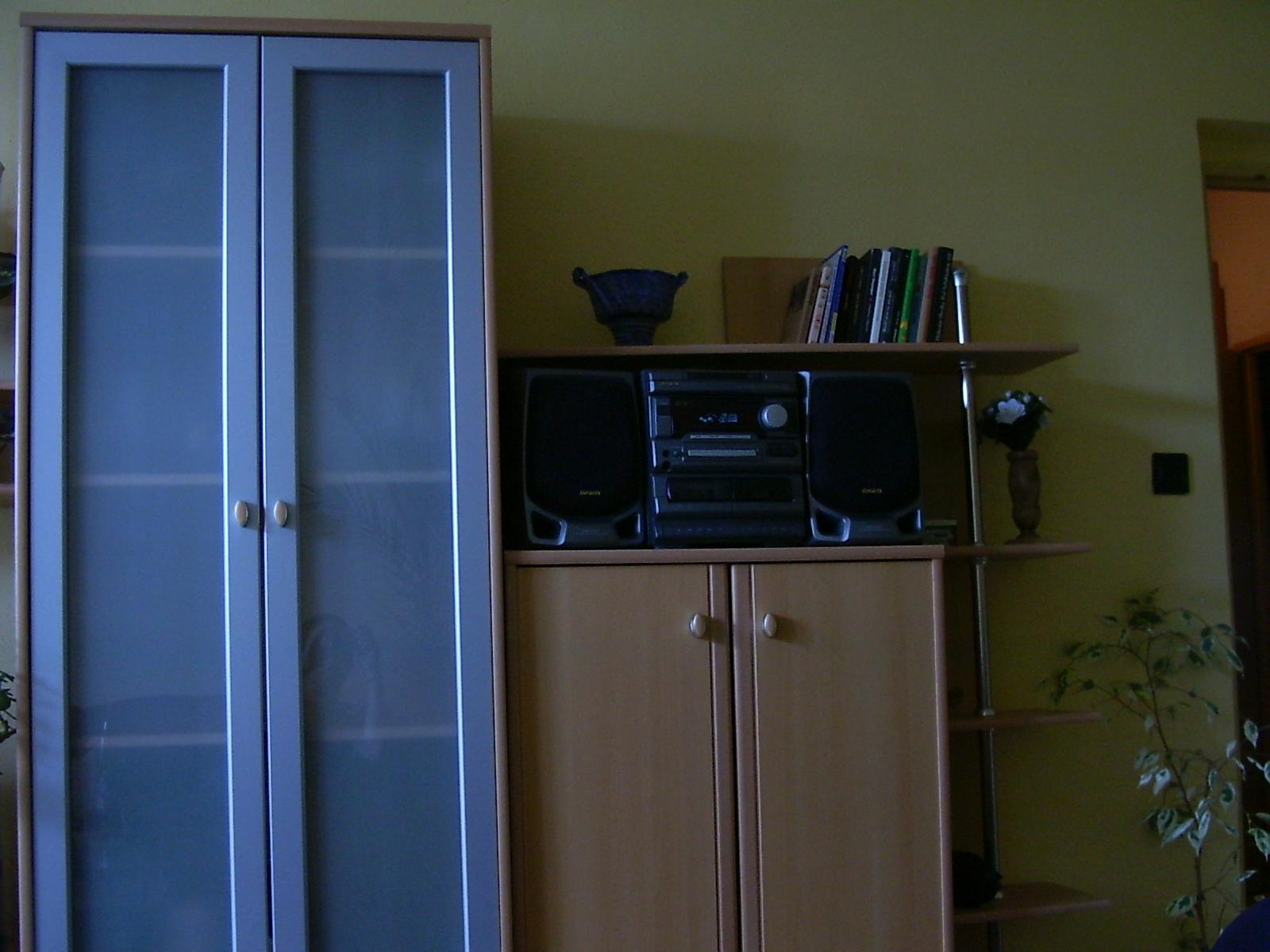 Minolta DiMAGE E223: čelem k masám aneb levná a šikovná