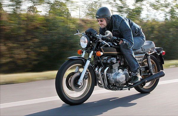 Ejhle člověk 19: Pohyb v nehybném obraze?