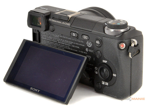 Sony NEX-6: pan dlouho očekávaný