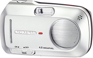 Olympus Camedia C-470 Zoom: Americký D-590