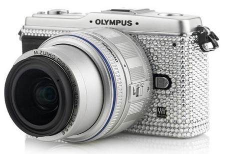 CrystalRoc posel Olympus E-P1 krystaly od Swarovski