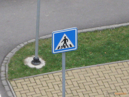 Canon PowerShot A1000 IS: ve stínu předchůdce