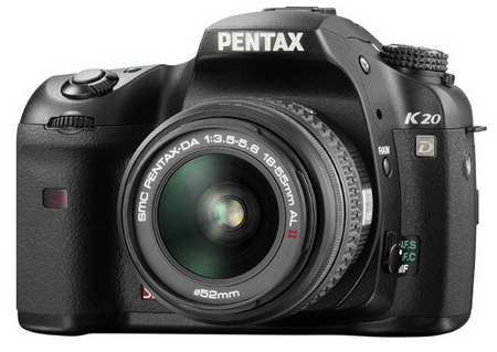 Nové firmwary pro Leicu S2 a zrcadlovky Pentax