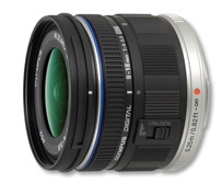 Objektivy 9-18 mm a 14-150 mm pro Micro 4/3
