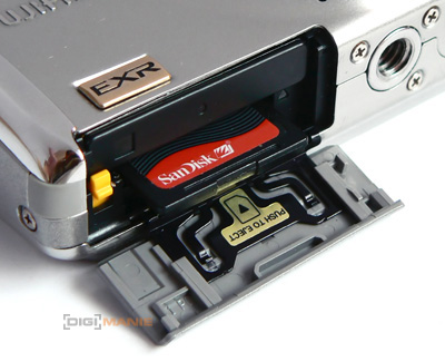 Fujifilm FinePix F70EXR: šum nemá šanci