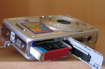 Cyber-shot DSC-W30: další kapesní citlivka