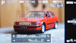 Sony NEX-5R: fázový posun k lepšímu?