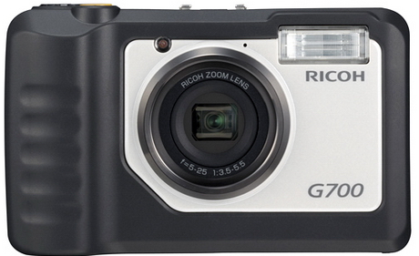 Odolný kompakt Ricoh G700